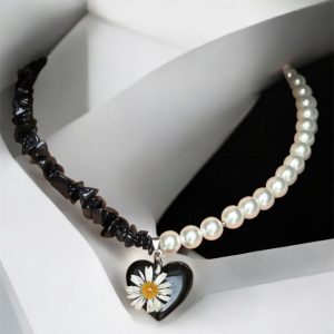 bracelet,champ de myosotis,élégance