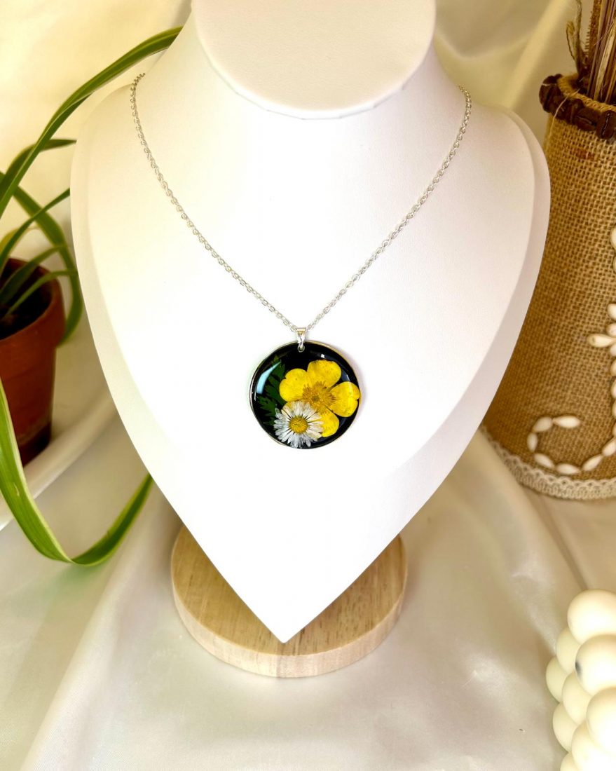 collier Bouton d'or paquerette